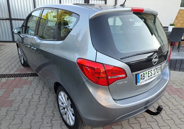 Opel Meriva cena 24800 przebieg: 173500, rok produkcji 2011 z Jarocin małe 232